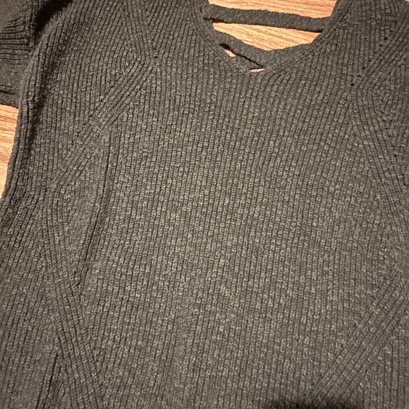 Torrid deep green sweater - Picture 2 of 9